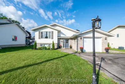 Detached in Renfrew