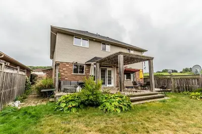 14 Anastasia Drive, Kitchener, On N2c 2t7