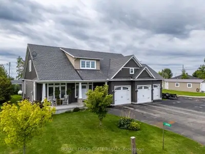 3176 Lakeshore Road, Haldimand, On N1a 2w8