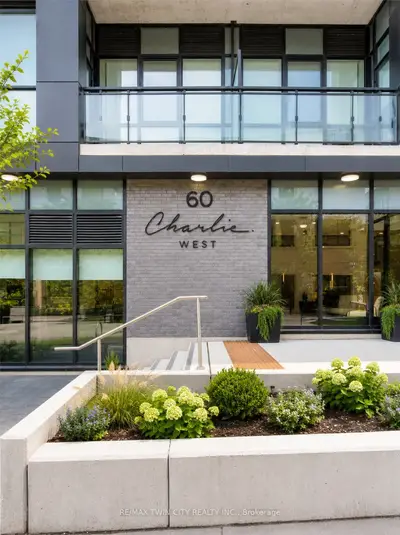 60 Charles Street W 1402, Kitchener, On N2g 0c9