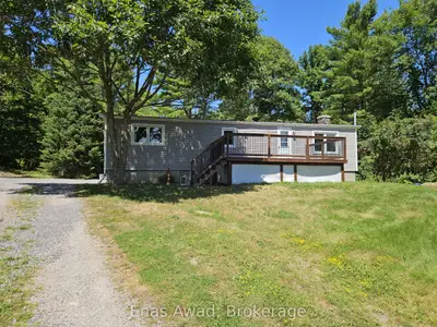 Detached in Mississippi Mills