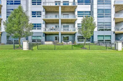 1705 Fiddlehead Place 102, London North, On N6g 5m6