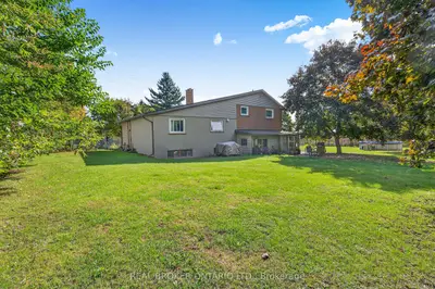 312 Old Guelph Road, Hamilton, On L9h 5w4