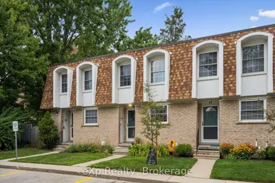 383 Edinburgh Road S 16, Guelph, On N1g 2k7