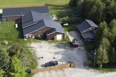 625 Little Pike Bay Road, Northern Bruce Peninsula, On N0h 1w0