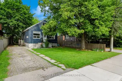 703 Brighton Avenue, Hamilton, On L8h 6h5