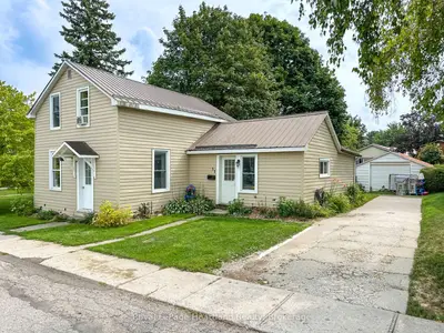 51 Side Street, Huron East, On N0k 1w0