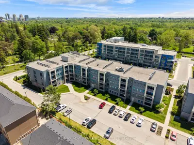 320 SUGARCREEK Trail 109, London North, ON N6H 0G3