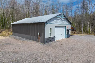 40 Sunset Cove Road, Seguin, On P2a 0b4