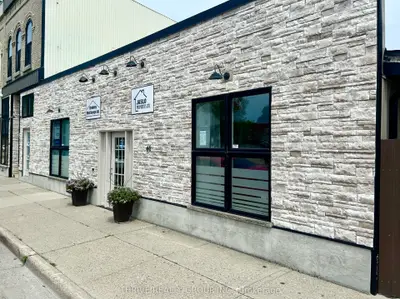 61 Frank Street, Strathroy-caradoc, On N7g 2r3