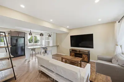 137 Ford Street, Kingston, On K7k 4z7