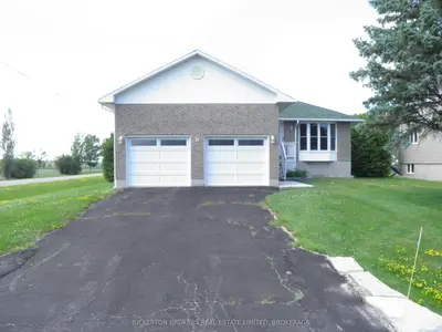 21 Frederick St Street, Lansdowne Village, On K0e 1l0