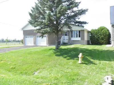 21 Frederick St Street, Lansdowne Village, On K0e 1l0