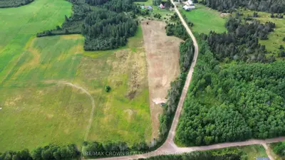 Pt Lt 26 Con 6 Poparvale Road, Chisholm, On P0h 1z0