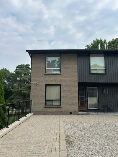 757 Berkshire Drive, London South, On N6j 3b5