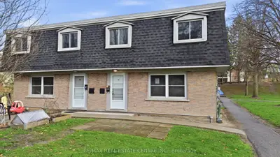 76 Borden Parkway 10, Kitchener, On N2m 3t4