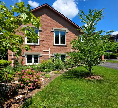 23 Old Oak Road, Kingston, On K7m 7c3