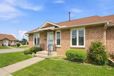 122 Bunting Road 68, St. Catharines, On L2p 3x7