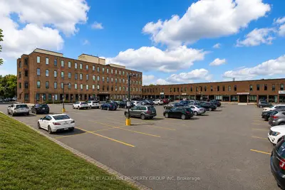 1150 MORRISON Drive 303, Parkway Park - Queensway Terrace S and Area, ON K2H 8S9