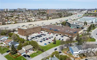 1150 MORRISON Drive 206, Parkway Park - Queensway Terrace S and Area, ON K2H 8S9