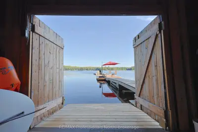 1365 Dickie Lake Road, Lake Of Bays, On P0b 1a0