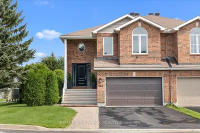 Semi-Detached in Kanata