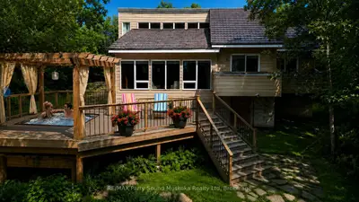 587 Centre Road, Mckellar, On P2a 0b4