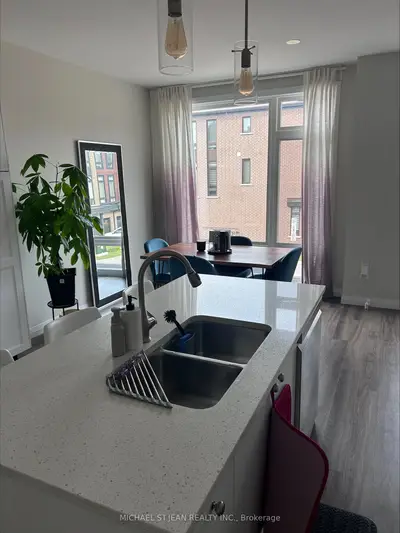 270 Melvin Avenue 20, Hamilton, On L8h 0b4