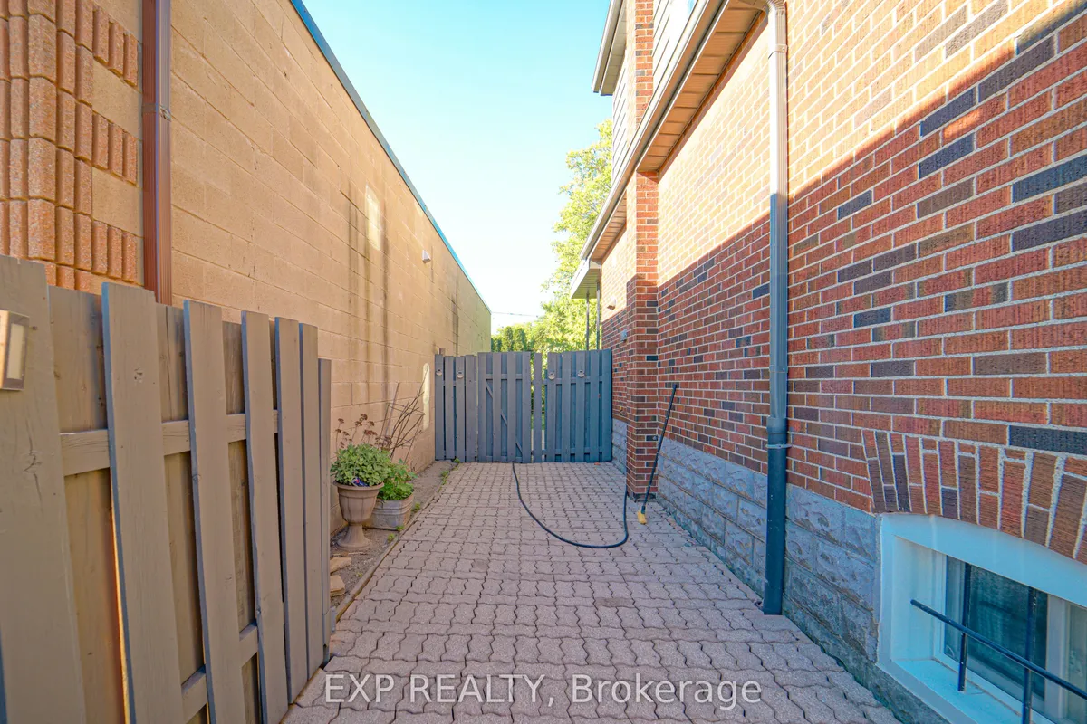 1509 Main Street E Basement, Hamilton, On L8k 1e2