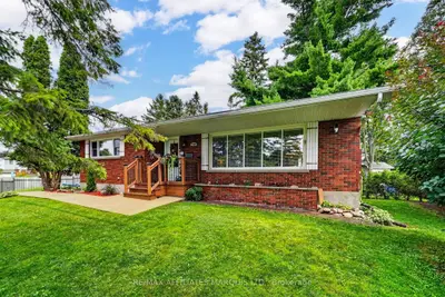 1635 Brookdale Avenue, Cornwall, On K6j 4r2