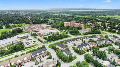 53 Hawkstone Gate, Kanata, On K2k 0a3
