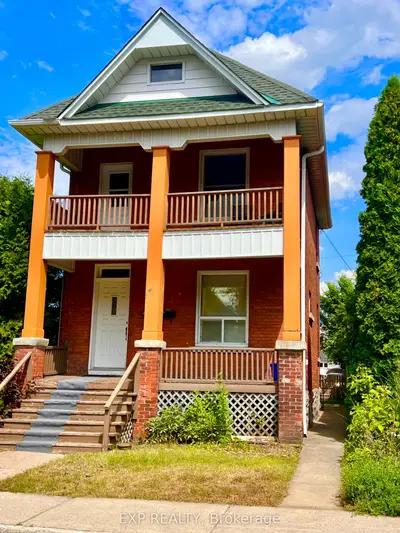 107 Spadina Avenue, West Centre Town, On K1y 2b9