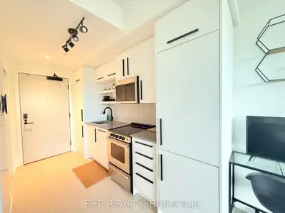 560 Rideau Street 423, Lower Town - Sandy Hill, On K1n 0g3