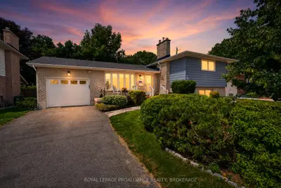 Detached in Kingston