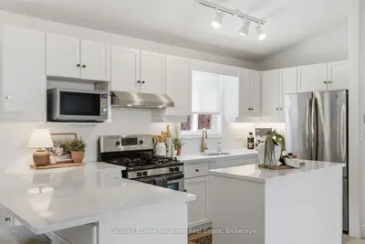 Detached in Guelph