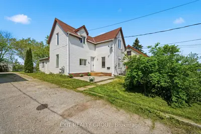 24 Albion Street, Belleville, On K8n 3r8