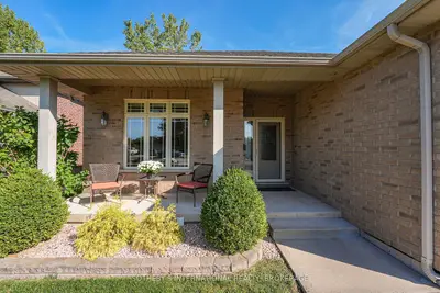 64 Mason Court, Welland, On L3c 7l6
