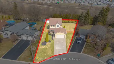 200 Morrison Drive, Haldimand, On N3w 1a8