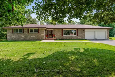 794 Foxboro Stirling Road, Quinte West, On K0k 2b0