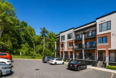 Condo Townhouse in Cambridge