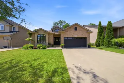 Detached in Welland
