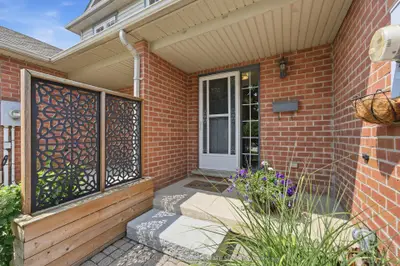 27 Bronte Court, Hamilton, On L9h 7n2