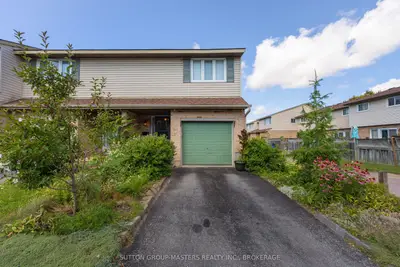 52 Coventry Crescent 34, Kingston, On K7m 7s7