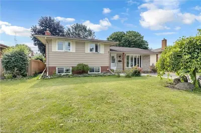 92 Brier Park Road, Brantford, On N3r 5t4