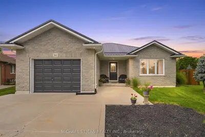 Detached in Haldimand