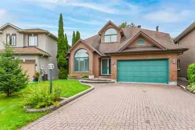 9 Wellsmere Court, Country Place - Pineglen - Crestview And Area, On K2e 8c2