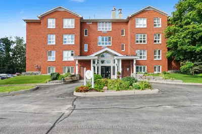 103 North Street 301, Perth, On K7h 3p3