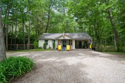 263 Ontario Street S, Lambton Shores, On N0m 1t0