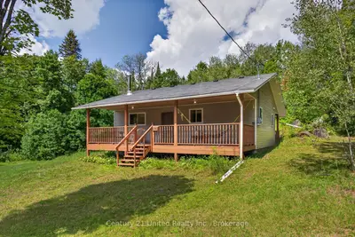 4092 Highway 620, Wollaston, On K0l 1a0