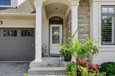 12 SASSAFRAS Row, Fort Erie, ON L0S 1N0